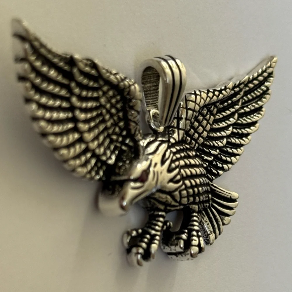 925 Silver eagle unisex wing wings pendant pink cz eye